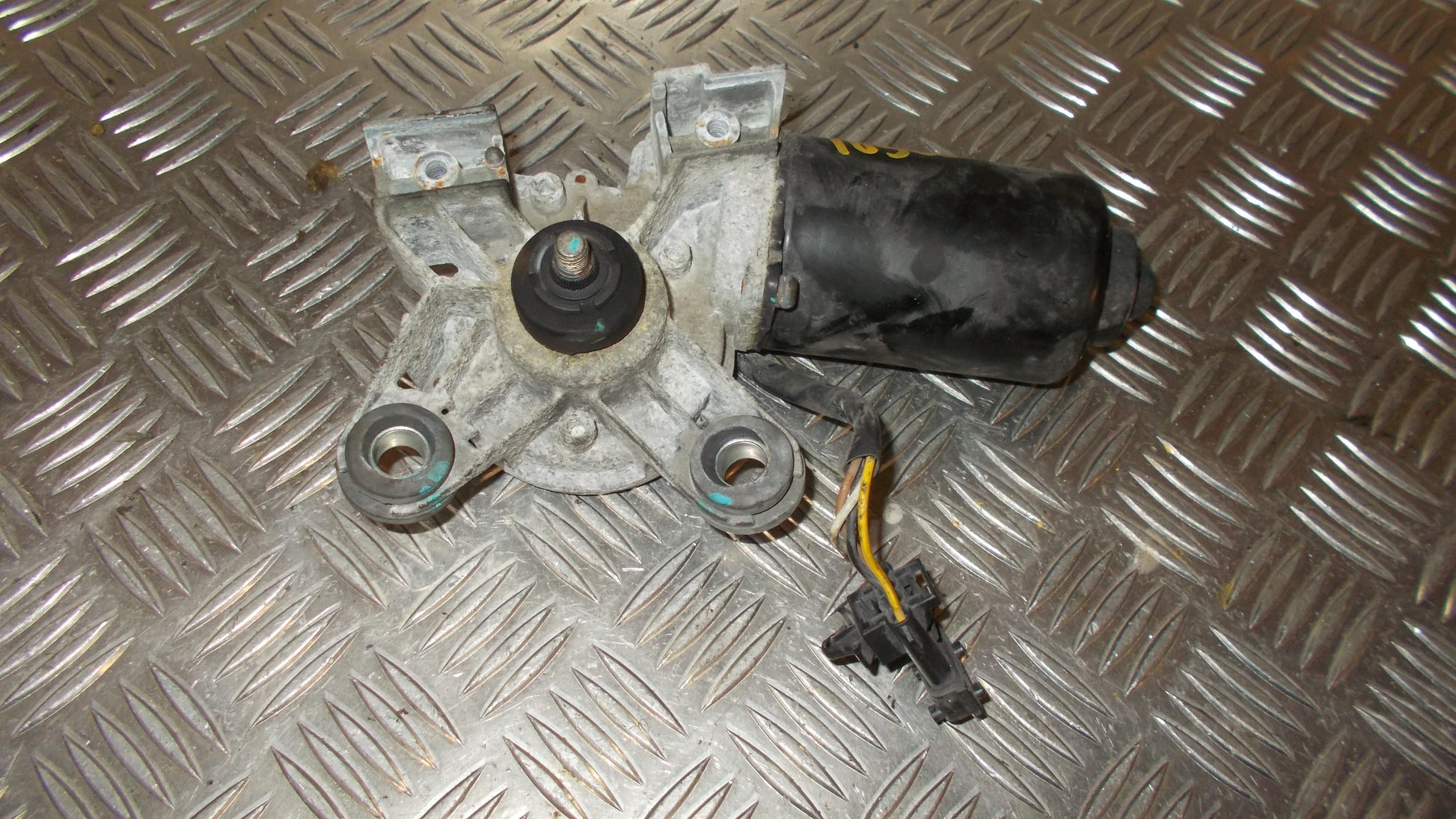 Saab Saab 9-3 Viskermotor Med OEM Nr. Ophugger Fra Saab Ophugger