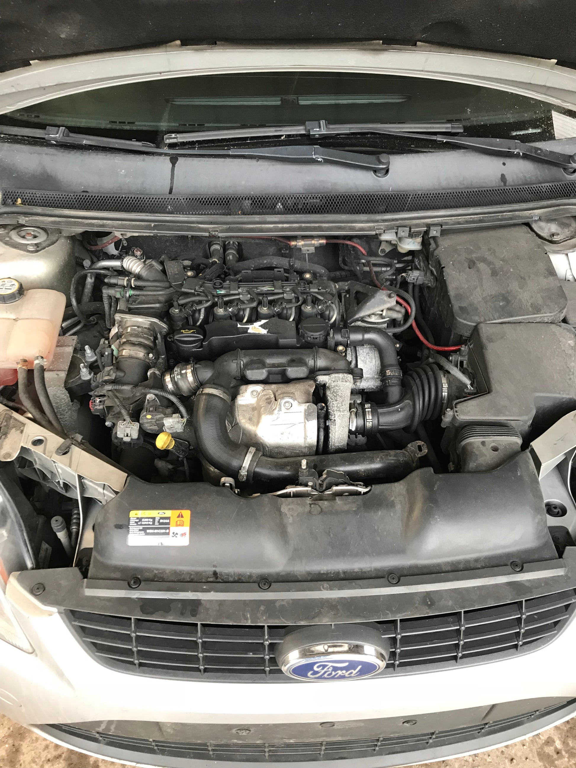 Ford Focus Pluk-Selv-Bil Med OEM Nr. Ophugger Fra Ford Ophugger