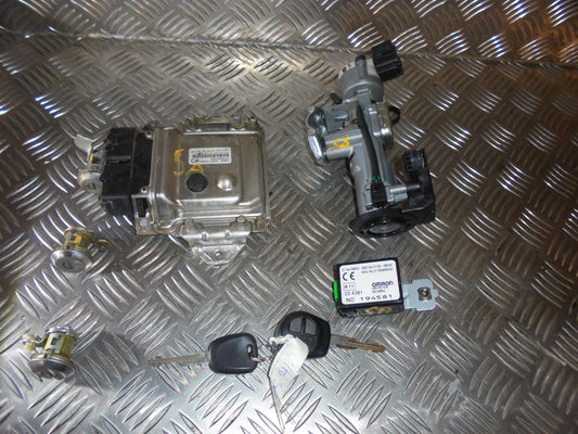 Suzuki Alto Motorstyring - Motorstyreboks - Injection Elboks Med OEM Nr. 3392068K01068K0 Fra Suzuki Ophugger