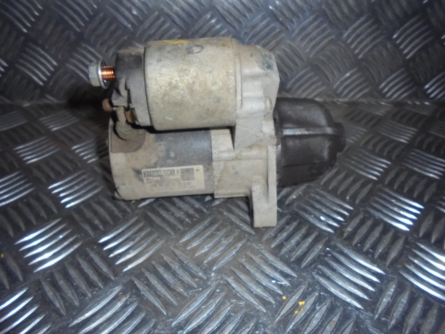 Suzuki Alto Starter Med OEM Nr. M0T33071ZM Fra Suzuki Ophugger