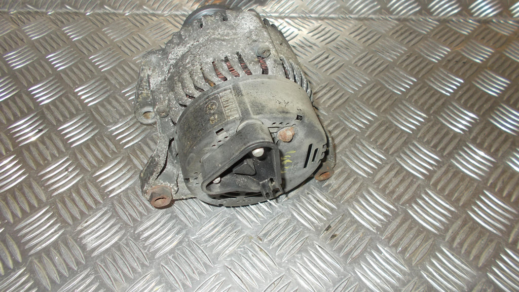 BMW 3-Serie E36 Generator Med OEM Nr. 12311247287 Fra BMW Ophugger