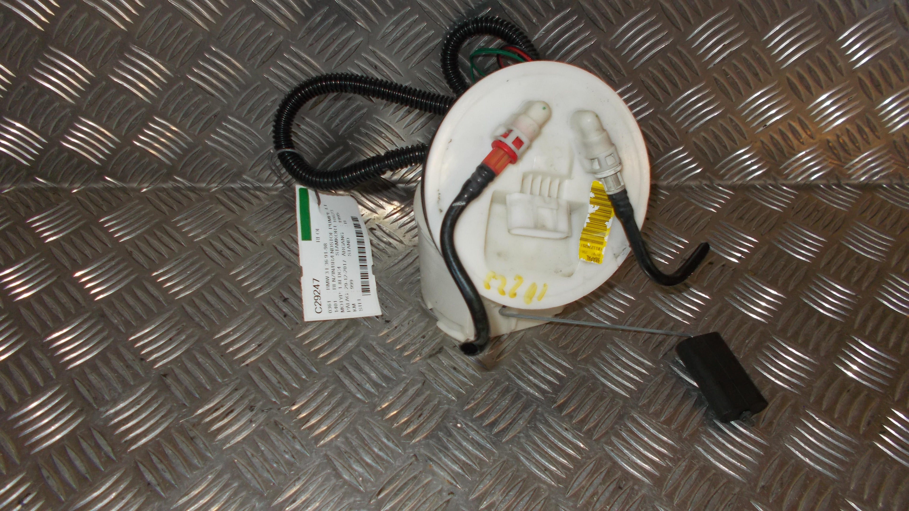 BMW 3-Serie E36 Benz/Brændstofpumpe El Med OEM Nr. Ophugger Fra BMW Ophugger