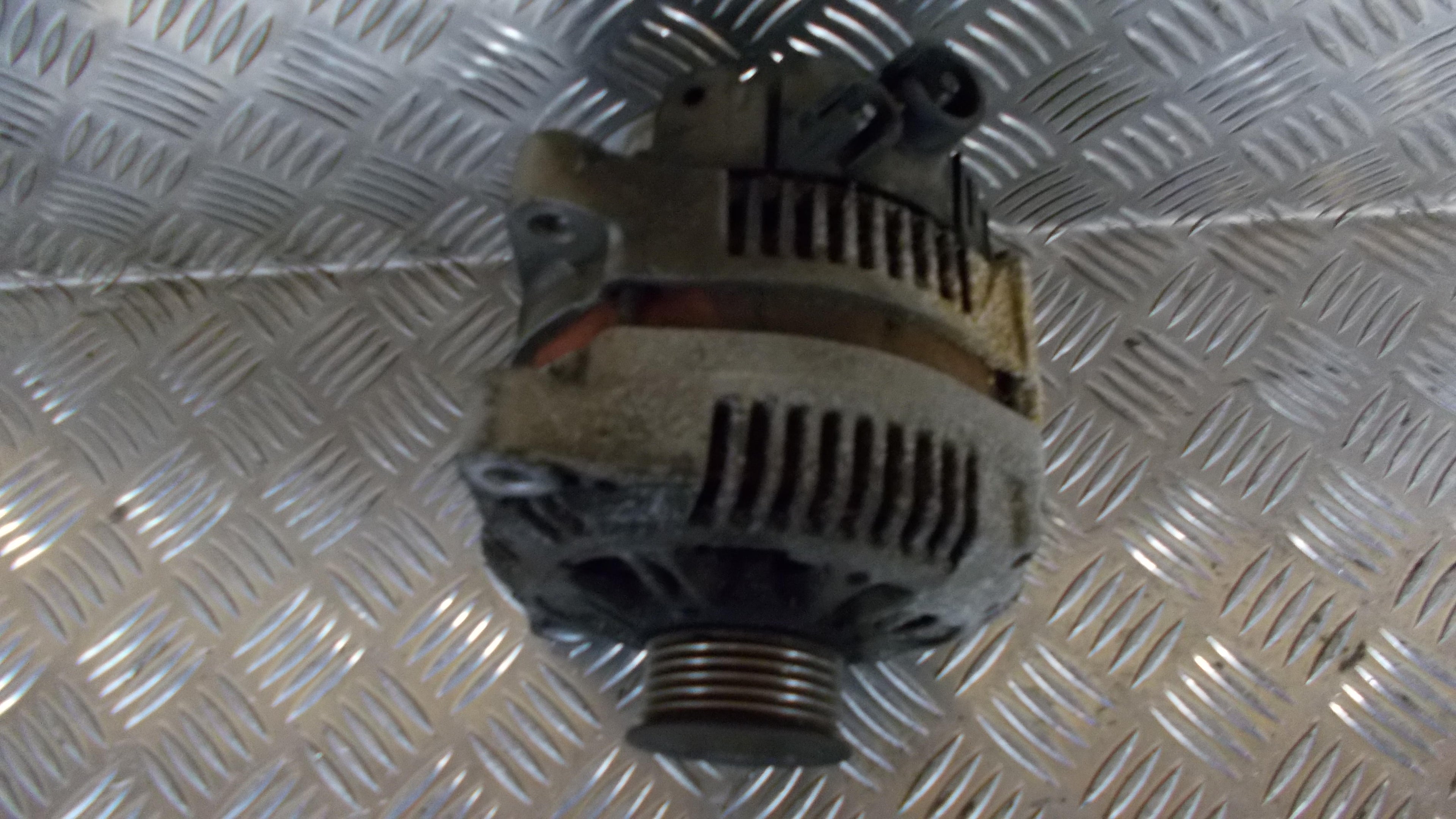 Citroen Xsara Generator Med OEM Nr. A004TF0091A Fra Citroen Ophugger