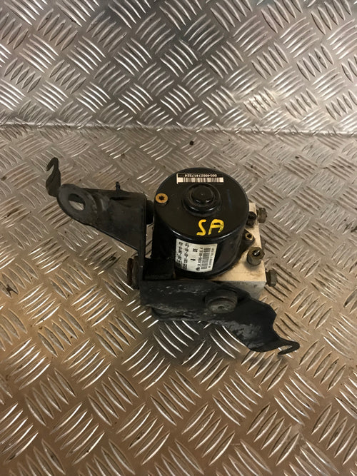Ford Fiesta 6 ABS Pumpe Med OEM Nr. 2S612M110CD Fra Ford Ophugger