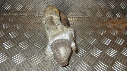 Suzuki Swift Starter Med OEM Nr. 3110086G00 Fra Suzuki Ophugger