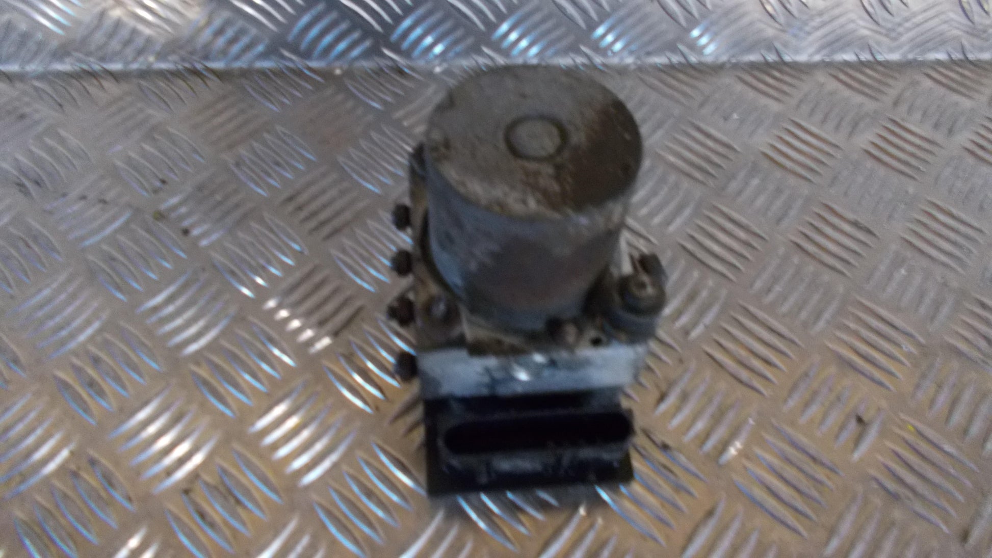 Ford Mondeo 3 Abs Pumpe Med OEM Nr. 5S712M110AA Fra Ford Ophugger