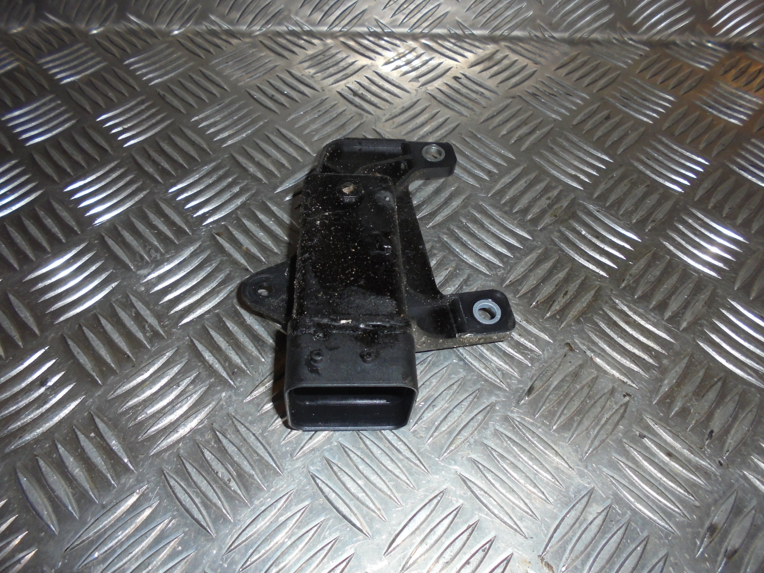 Skoda Citigo Relæ Køleblæser Med OEM Nr. 1S0919506 Fra Skoda Ophugger