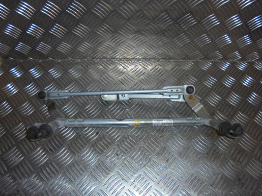 Skoda Citigo Viskertræk Med OEM Nr. 3397021571 Fra Skoda Ophugger