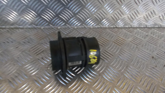 Opel Vivaro 1 Luftmængdemåler Med OEM Nr. 7700104426 Fra Opel Ophugger