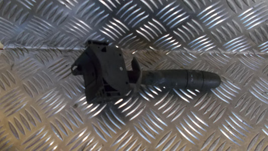 Opel Vivaro 1 Kontakt Visker Med OEM Nr. 8200070265 Fra Opel Ophugger