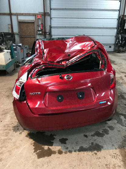 Nissan Note Pluk-Selv-Bil Med OEM Nr. Ophugger Fra Nissan Ophugger