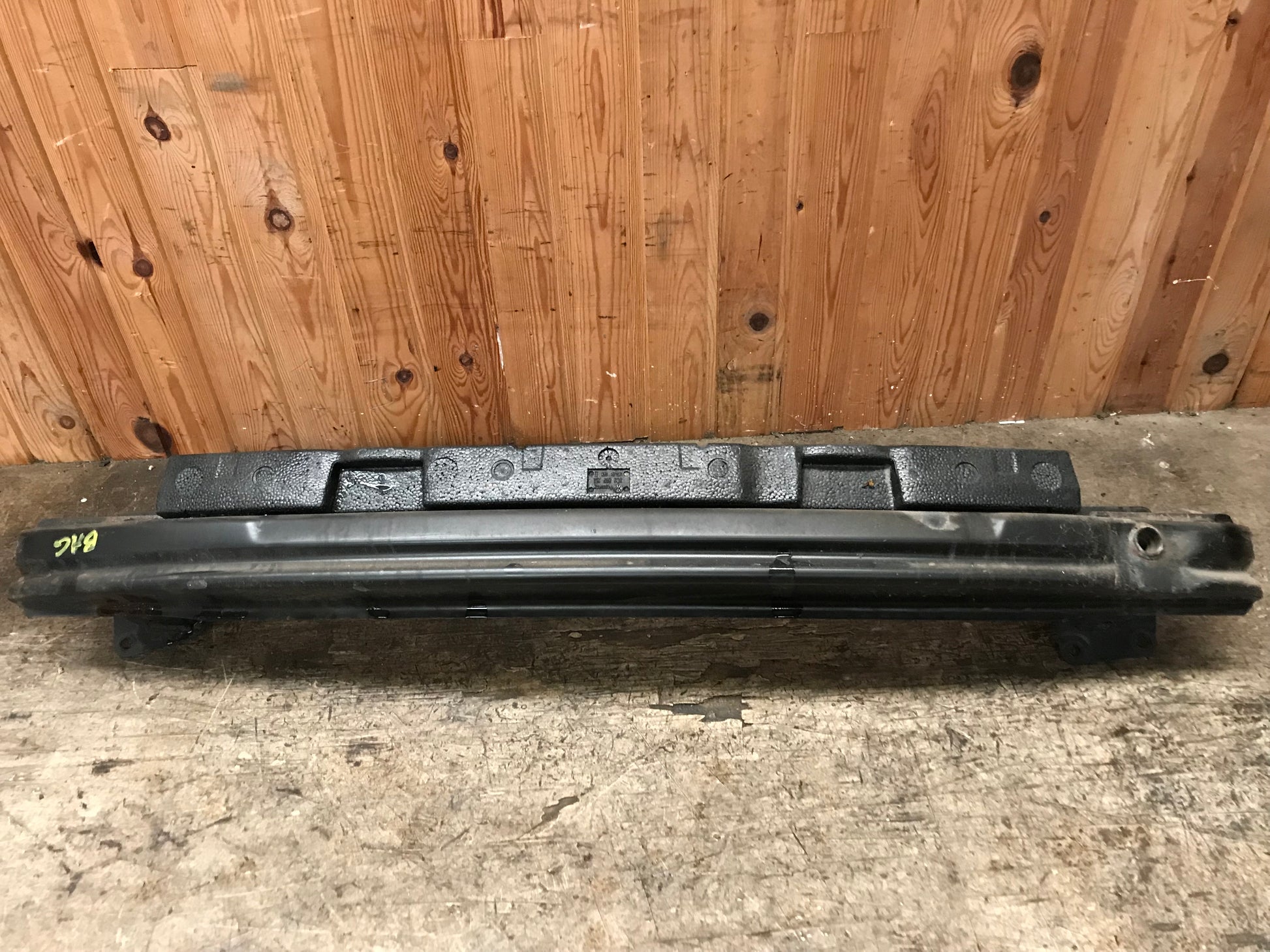 VW Passat 3C Bagkofanger Rå Med OEM Nr. 3C9807305 Fra VW Ophugger