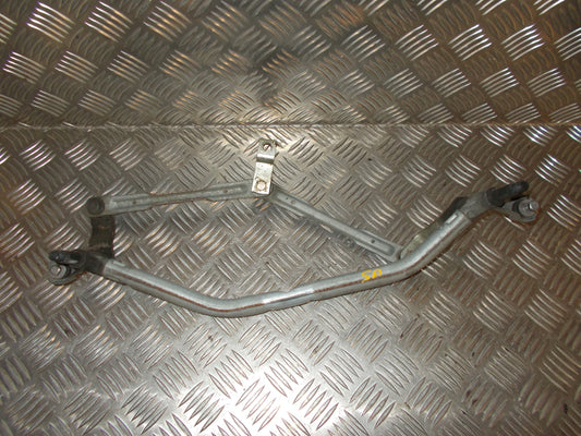 Peugeot 207 Viskertræk Med OEM Nr. 3397020769 Fra Peugeot Ophugger