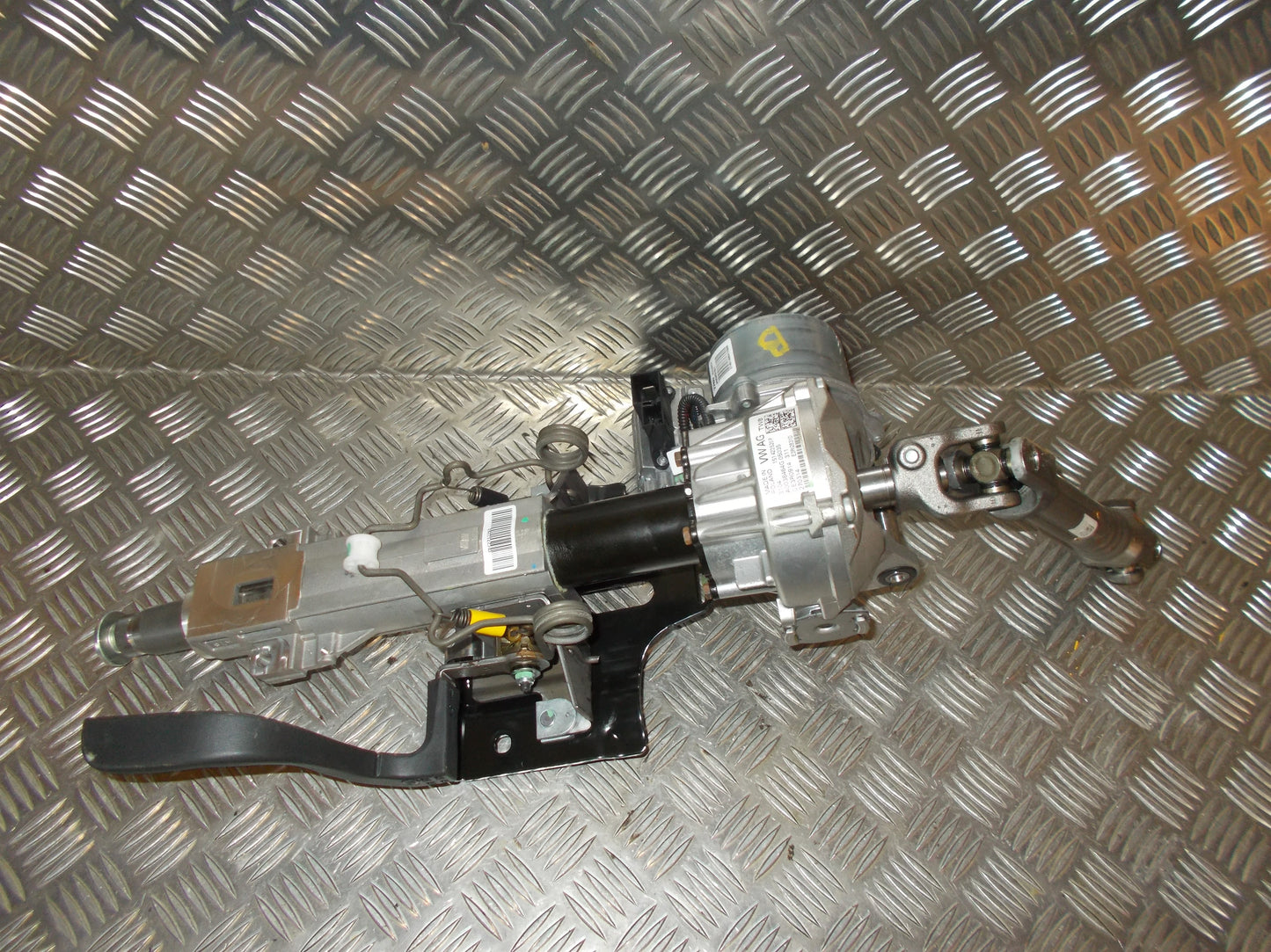 Skoda Citigo Ratstamme M/El-Servo Med OEM Nr. 1S1423520P Fra Skoda Ophugger