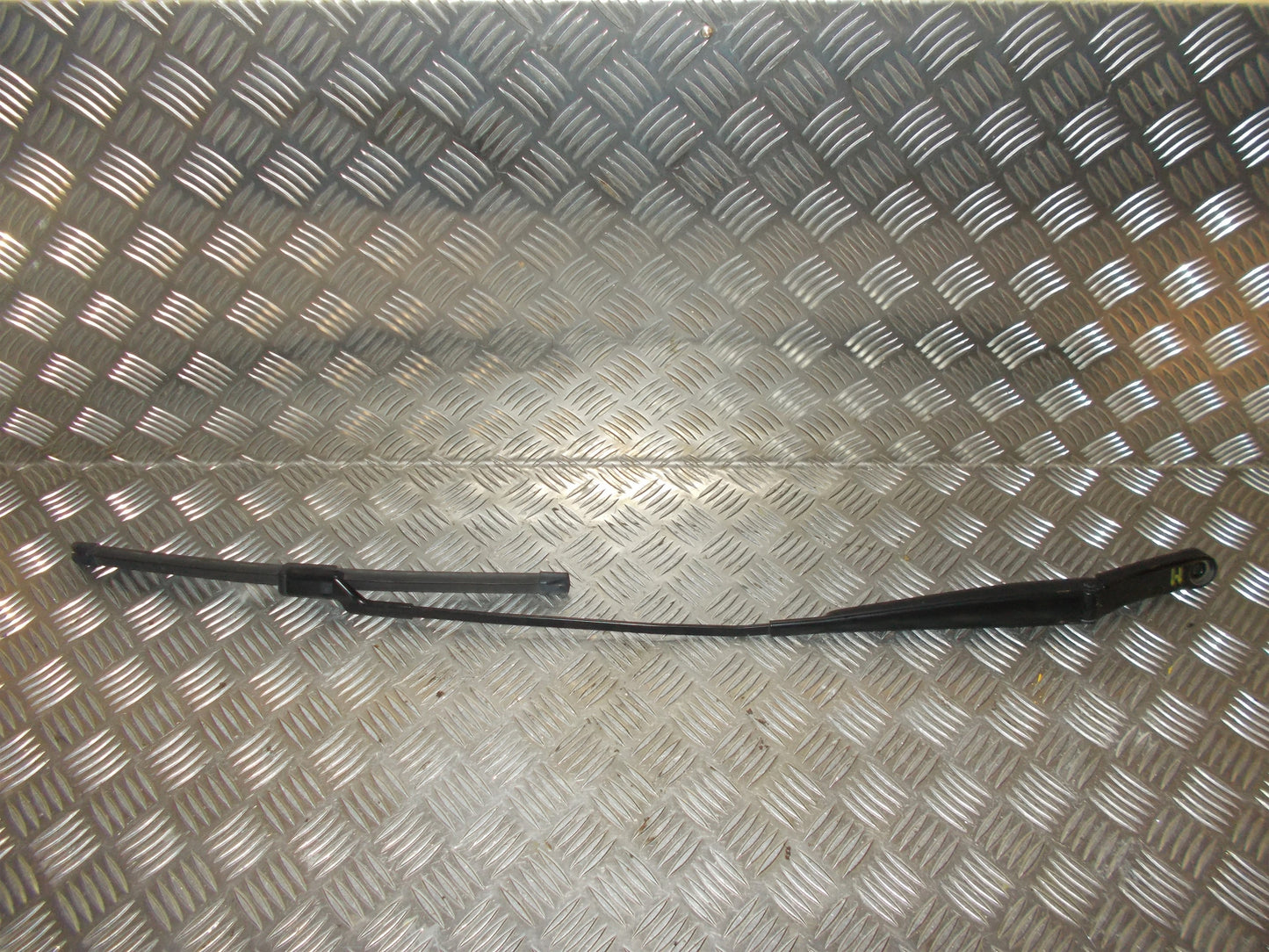 Skoda Citigo Viskerarm Med OEM Nr. 1S1955410 Fra Skoda Ophugger