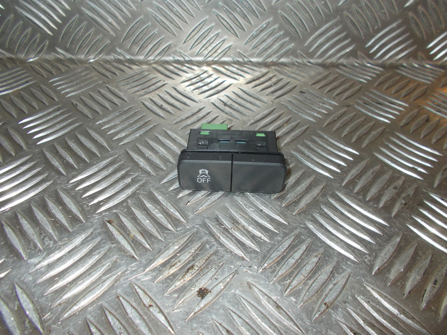 Skoda Citigo Kontakt Diverse Med OEM Nr. 1ST953508B Fra Skoda Ophugger