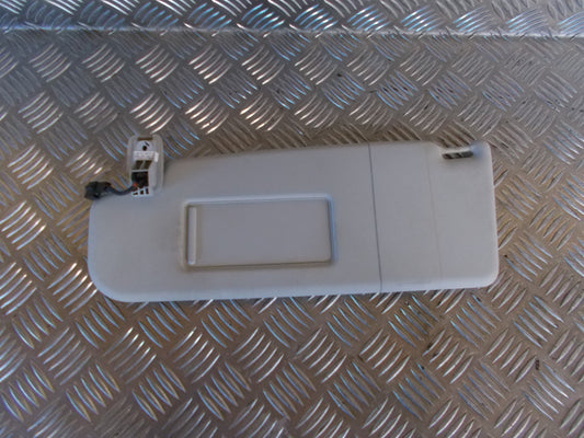 VW Passat 3C Solskærm Med OEM Nr. 1K0857551 Fra VW Ophugger