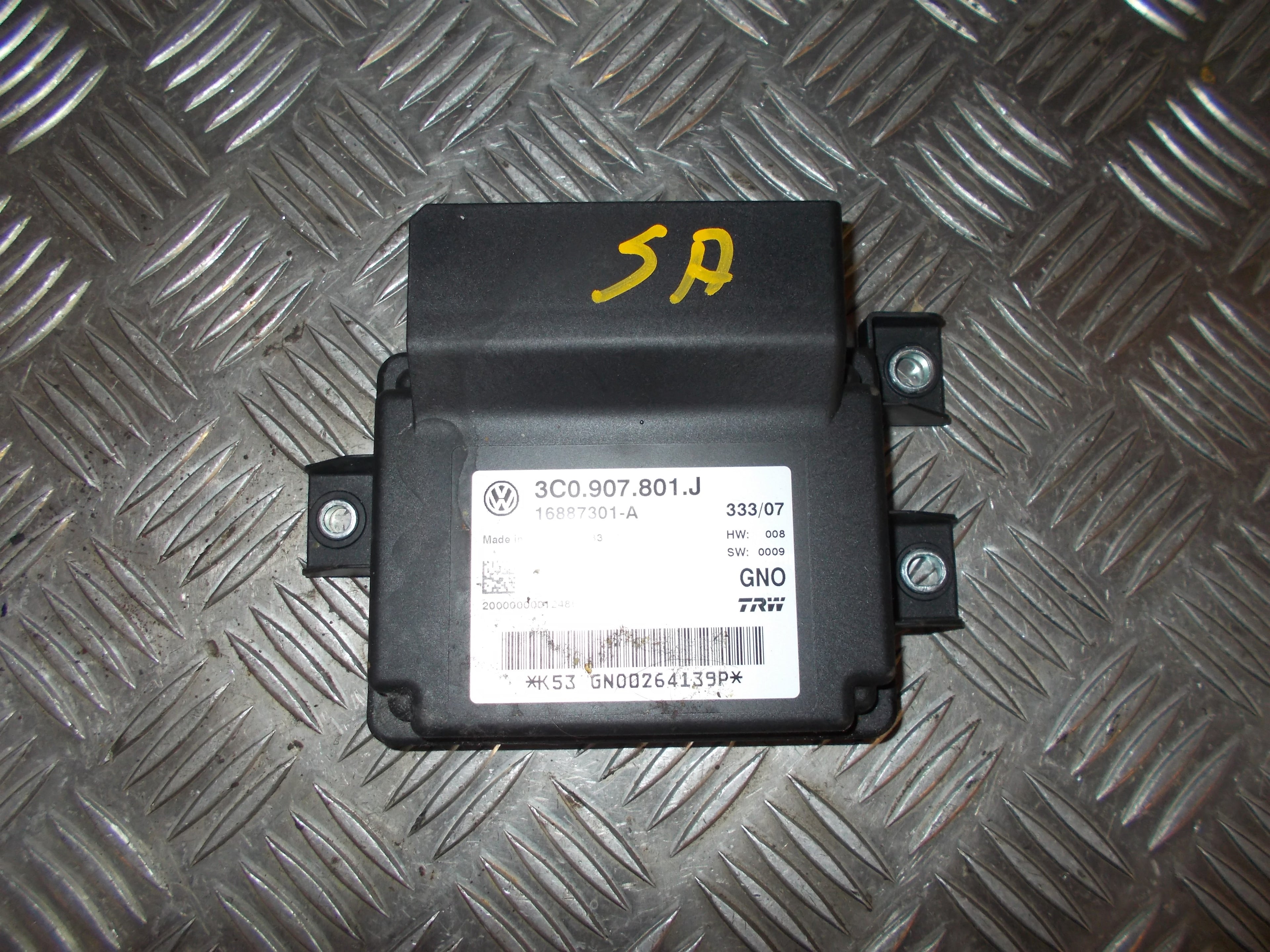 VW Passat 3C  Pdc Sensor/Baksensor Med OEM Nr. 3C0907801J Fra VW Ophugger
