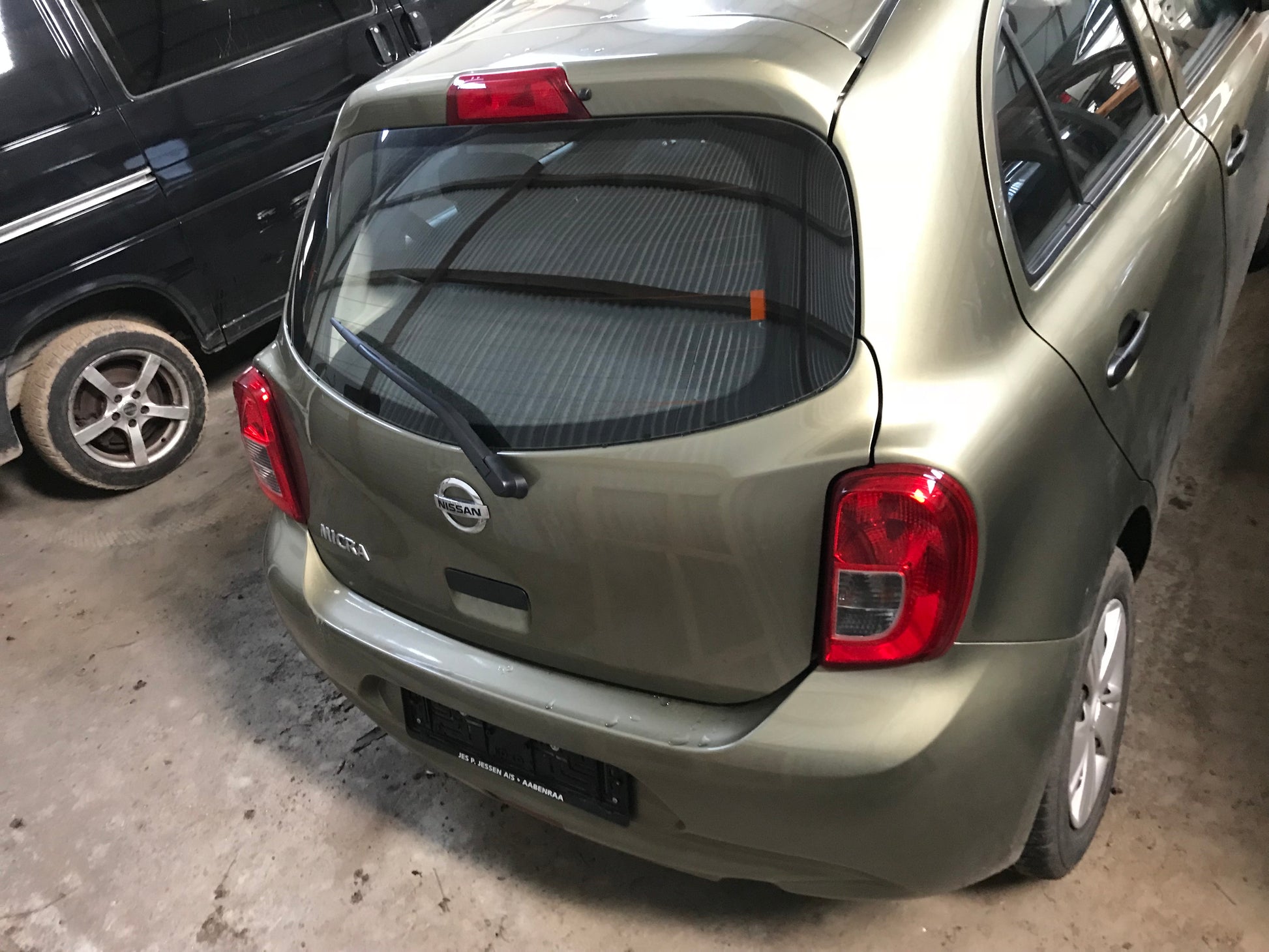 Nissan Micra K13 Pluk-Selv-Bil Med OEM Nr. Ophugger Fra Nissan Ophugger