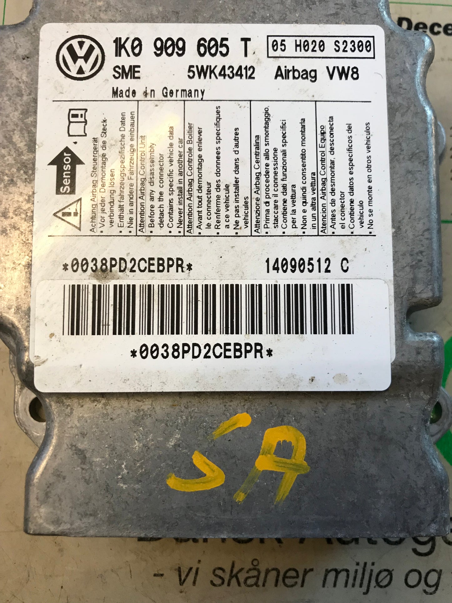 VW Golf 5 1K Airbag Elboks Med OEM Nr. 1K0909605T Fra VW Ophugger