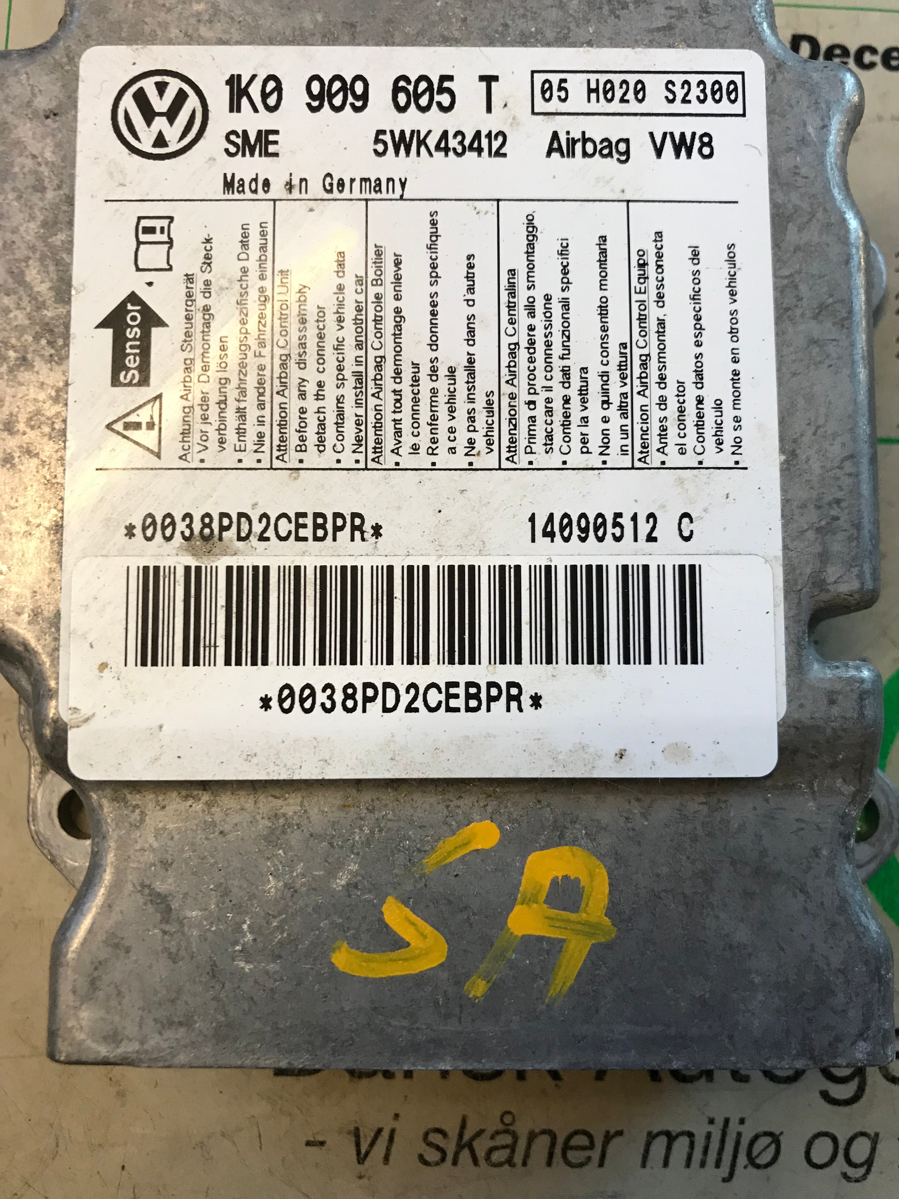 VW Golf 5 1K Airbag Elboks Med OEM Nr. 1K0909605T Fra VW Ophugger
