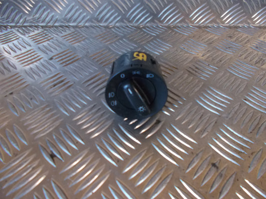 VW Golf 5 1K Kontakt Lys Med OEM Nr. 1K0941431BD Fra VW Ophugger