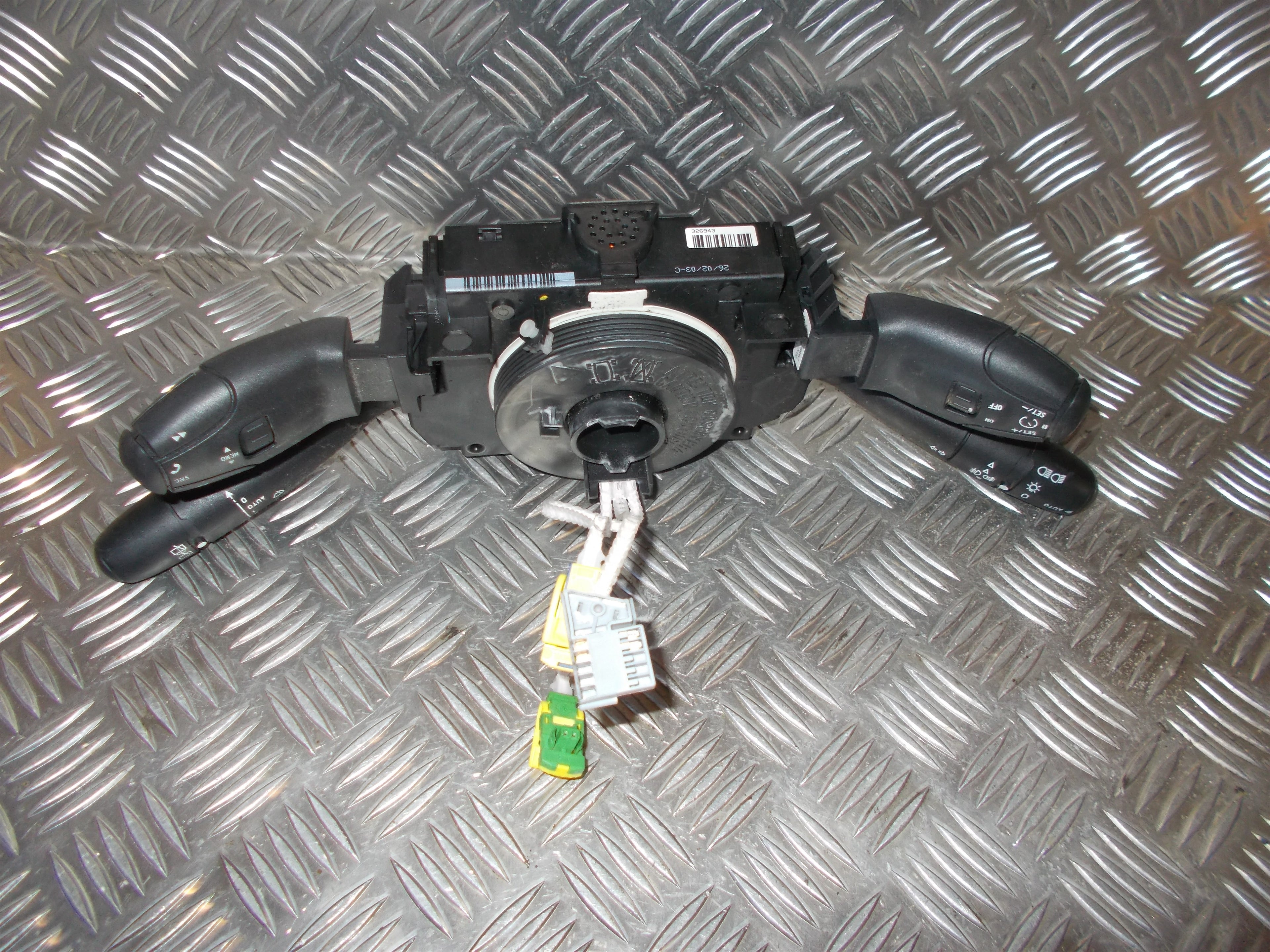 Peugeot 307 Kontakt Combi Med OEM Nr. 96477544XT Fra Peugeot Ophugger