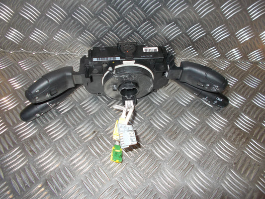 Peugeot 307 Kontakt Combi Med OEM Nr. 6242C6 Fra Peugeot Ophugger