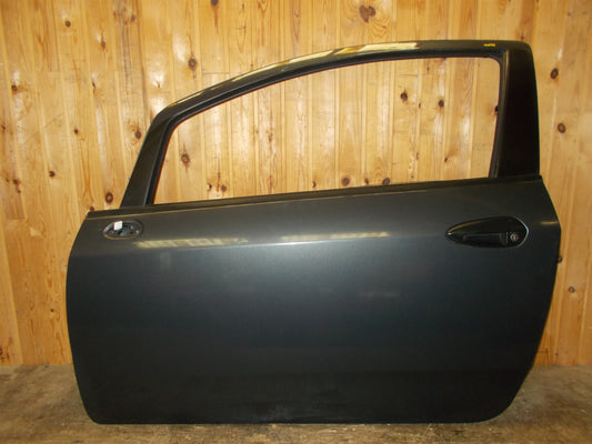 Fiat Grande Punto Dør V 2 Dørs Med OEM Nr. 51846217 Fra Fiat Ophugger