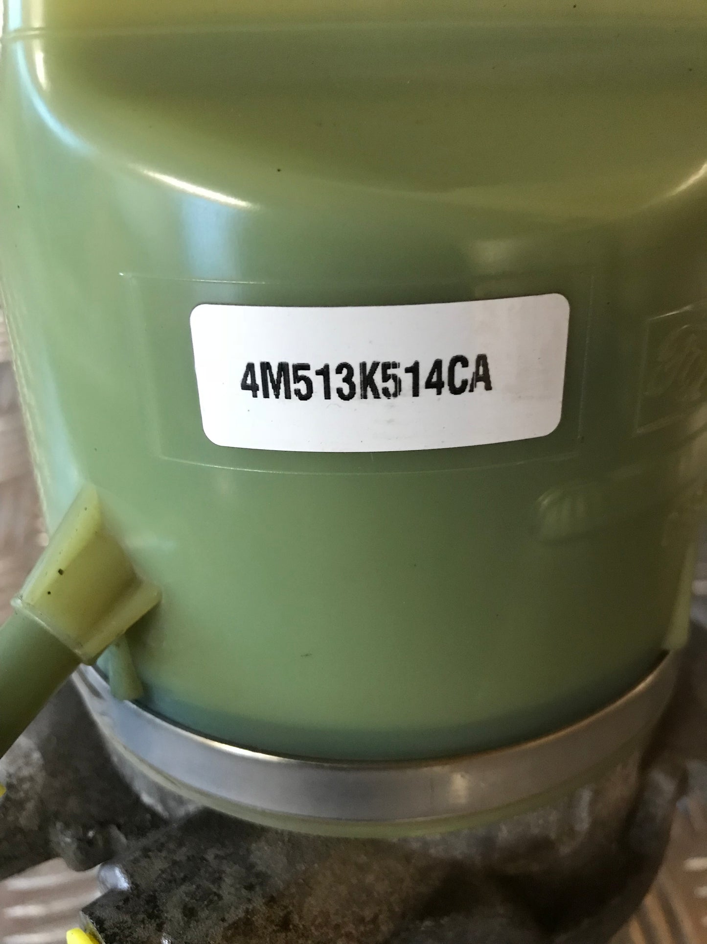 Ford Focus Servopumpe Med OEM Nr. 4M513K514CF Fra Ford Ophugger