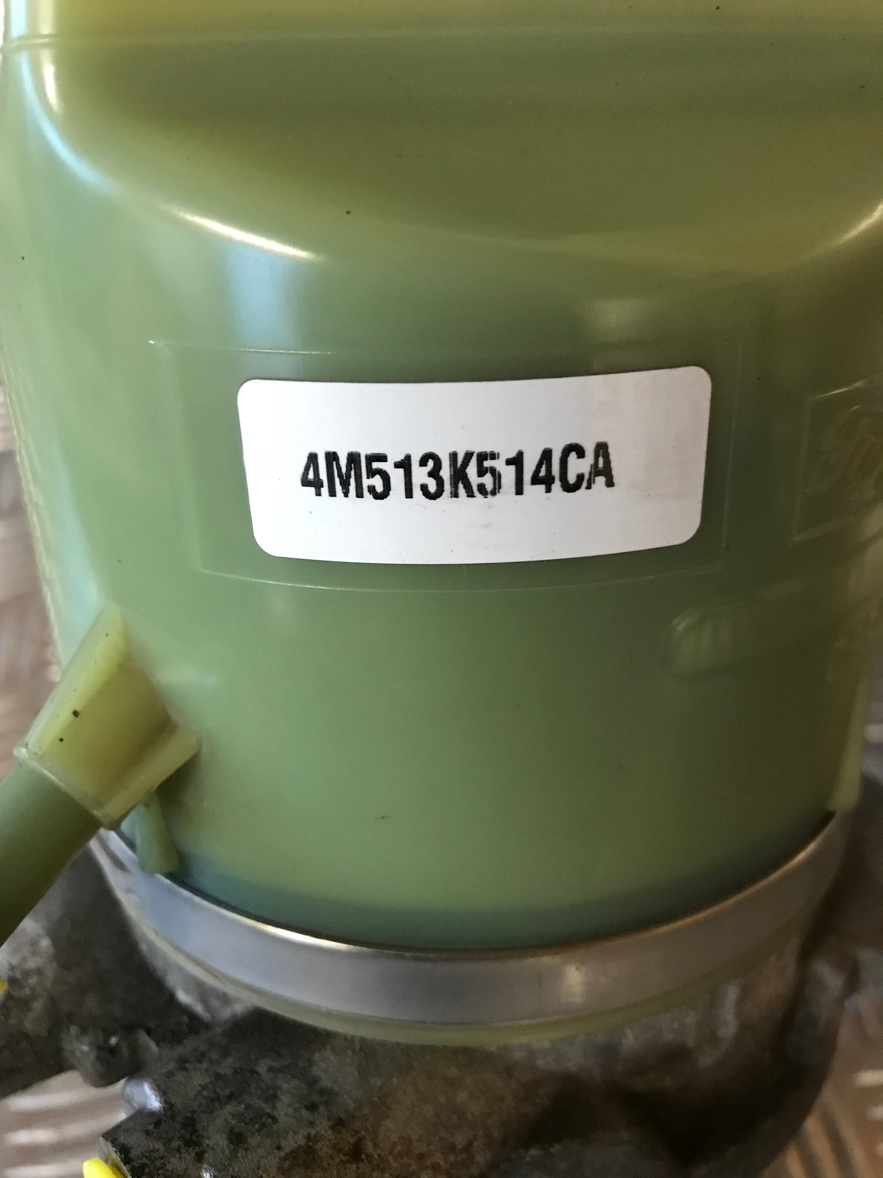 Ford Focus Servopumpe Med OEM Nr. RM4M5J3K514AA Fra Ford Ophugger