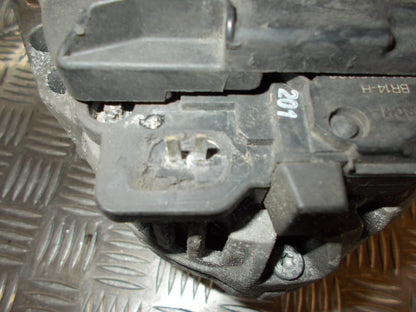 Skoda Fabia Generator Med OEM Nr. 037903025L Fra Skoda Ophugger