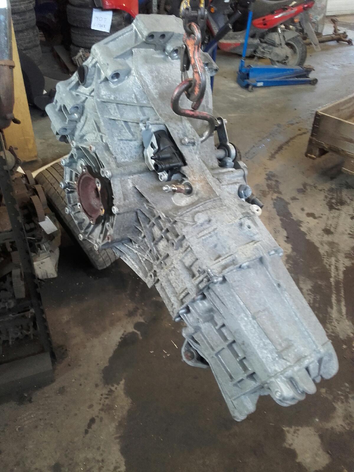 Audi A4 Gearkasse 6 Trin Med OEM Nr. 01X300044J Fra Audi Ophugger