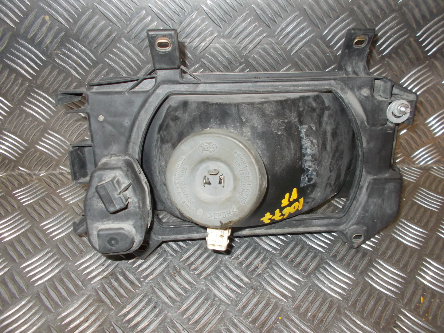VW Transporter T4 Forlygte Med OEM Nr. 701941017 Fra VW Ophugger