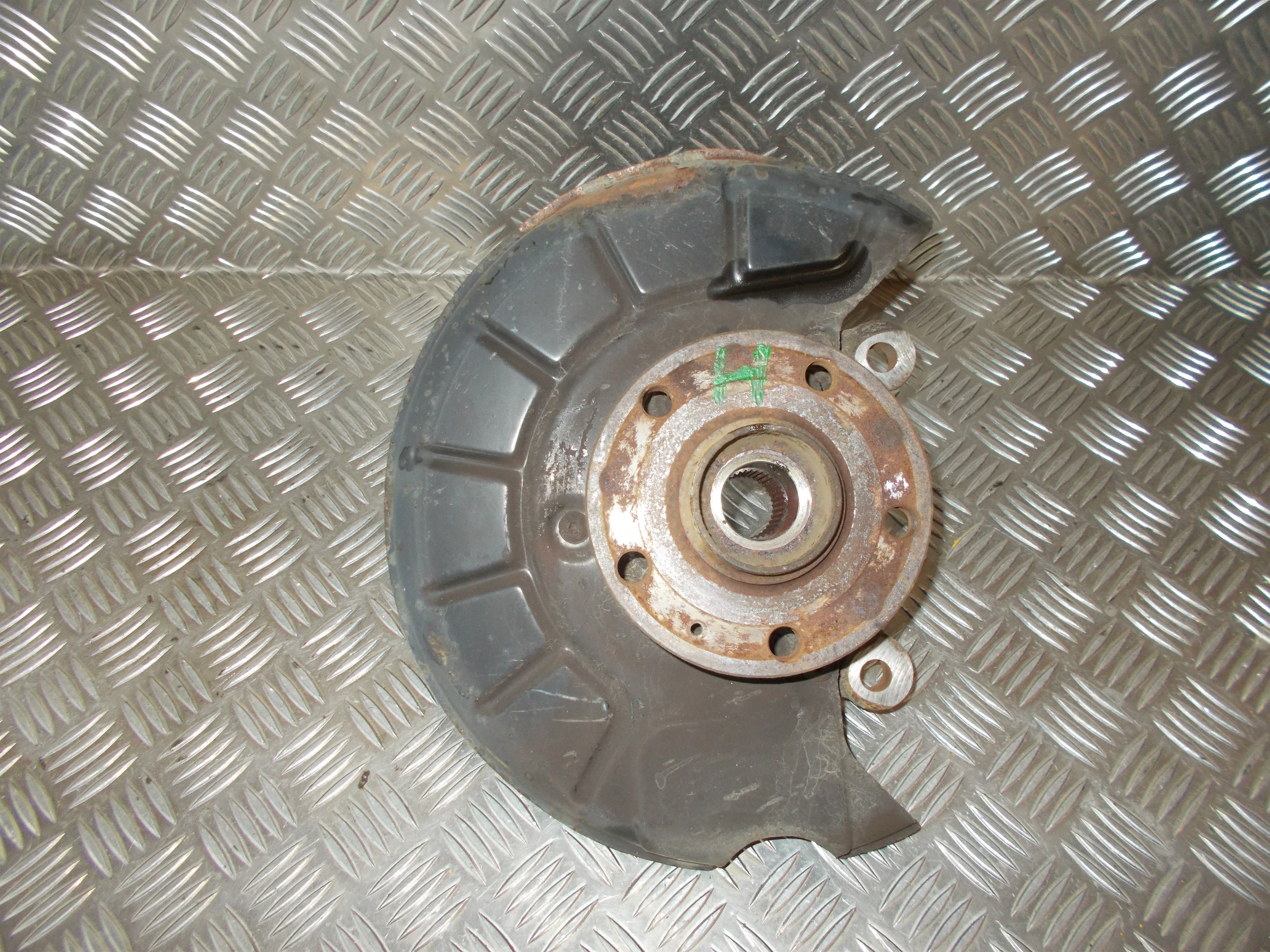 VW Touran 1T/Gp Spindel For H Med OEM Nr. Ophugger Fra VW Ophugger