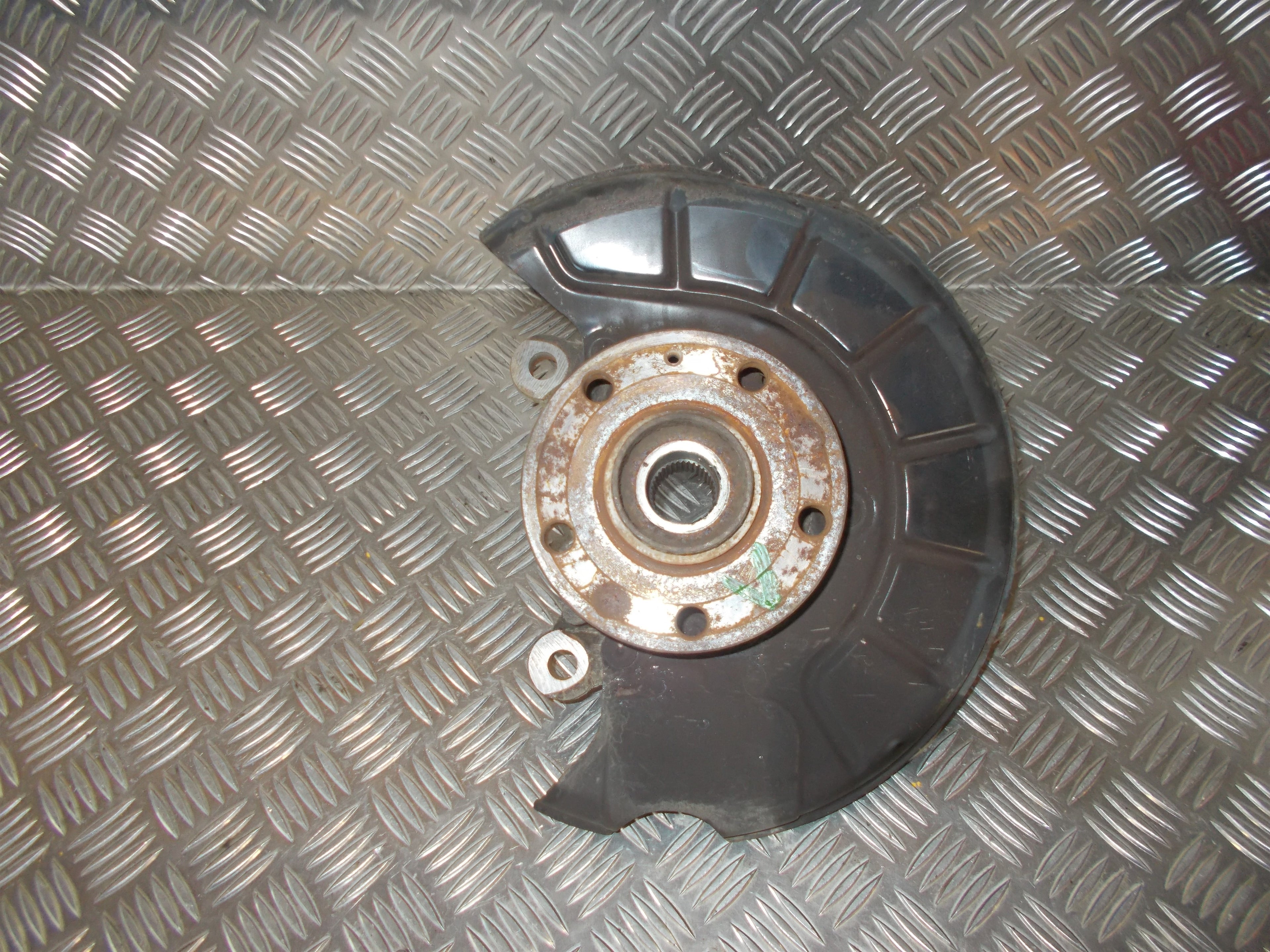 VW Touran 1T/Gp Spindel For V Med OEM Nr. Ophugger Fra VW Ophugger
