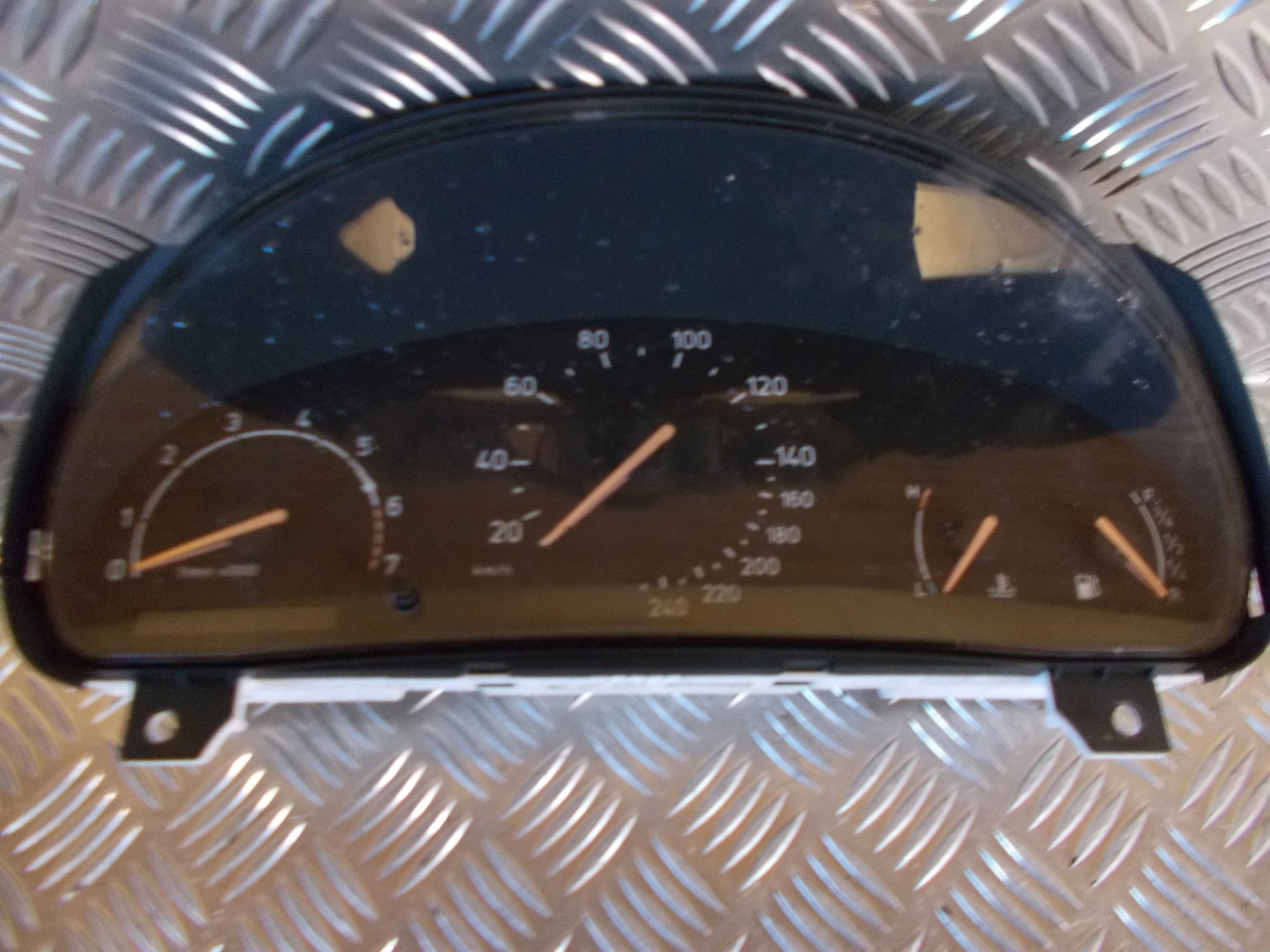 Saab 9‑5 Speedometer - Instrument Med OEM Nr. Ophugger Fra Saab Ophugger
