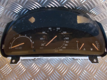 Saab 9‑5 Speedometer - Instrument Med OEM Nr. Ophugger Fra Saab Ophugger