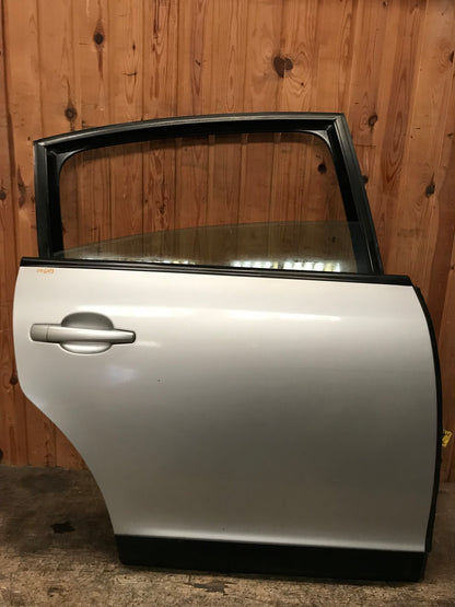 Citroen C4 Bagdør H Med OEM Nr. 9008N4	 Fra Citroen Ophugger