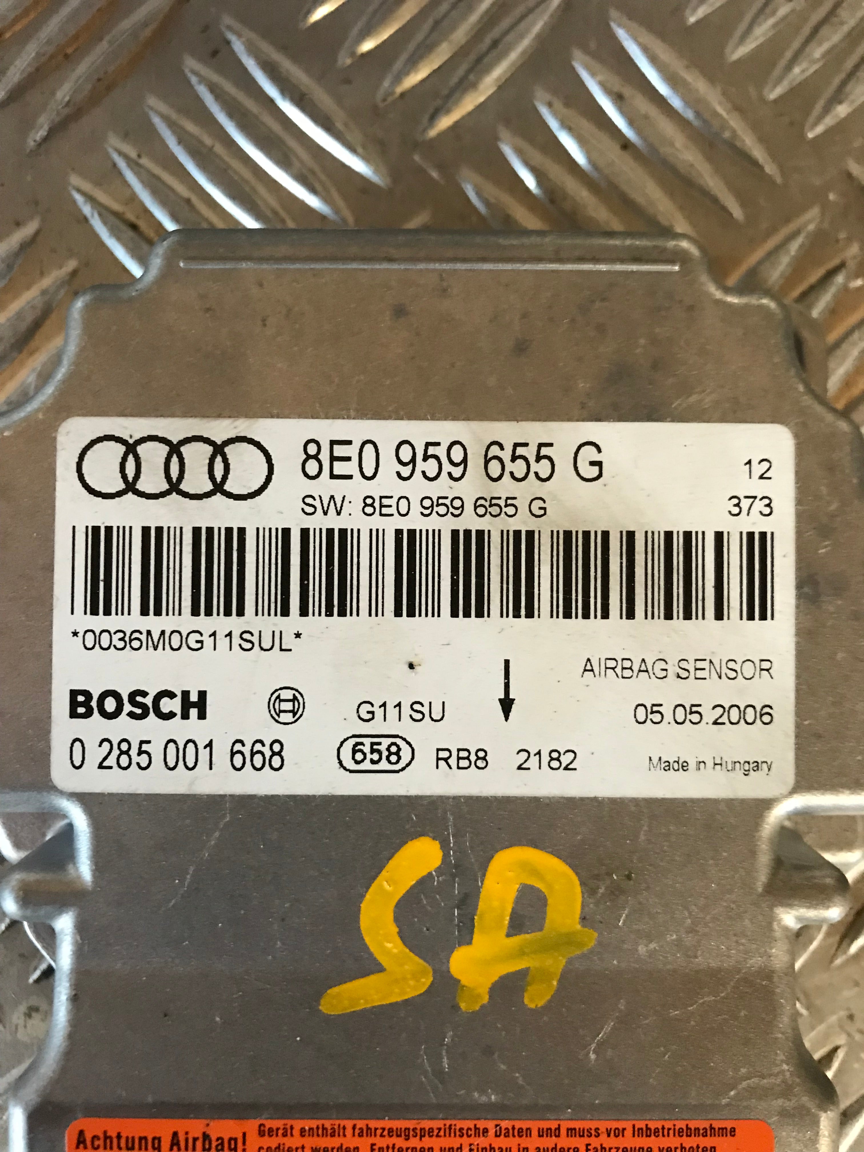 Audi A4 Airbag Elboks Med OEM Nr. 8E0959655G Fra Audi Ophugger