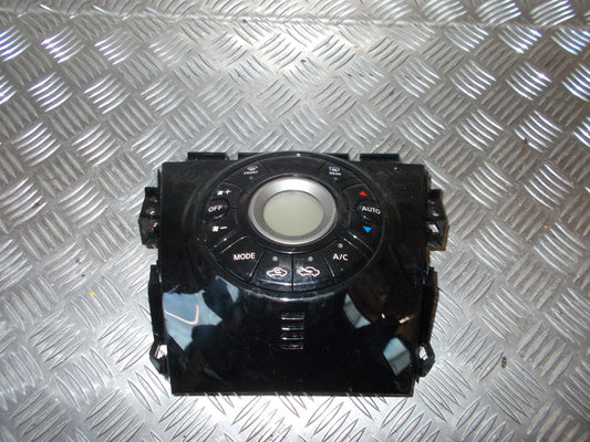 Nissan Note Varmeregulering Med OEM Nr. 275003VV0A Fra Nissan Ophugger