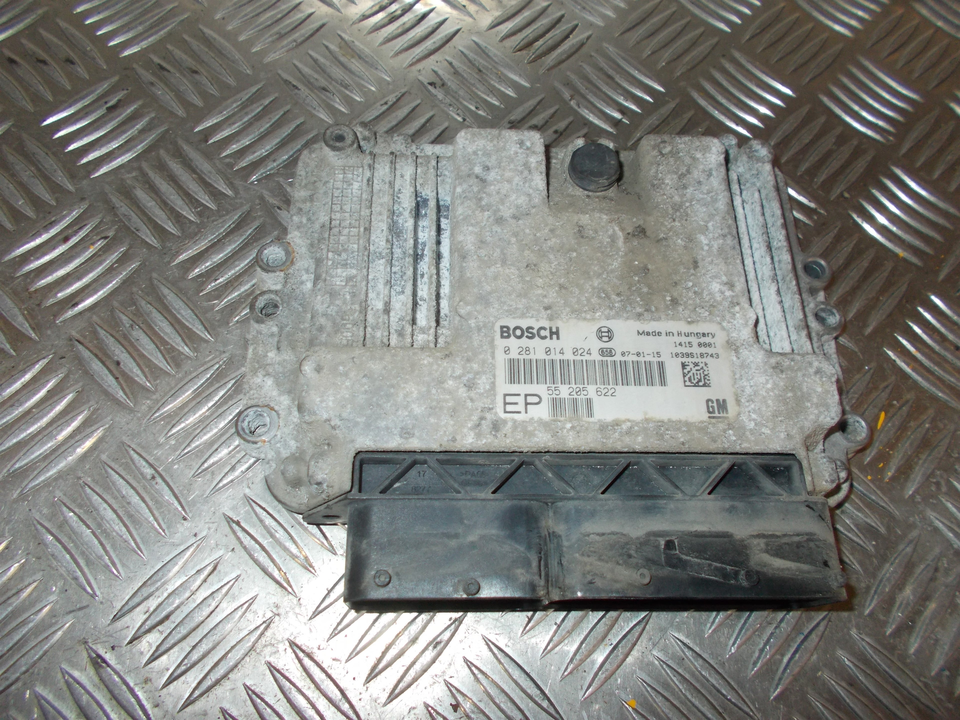 Opel Zafira B Motorstyring - Motorstyreboks - Injection Elboks Med OEM Nr. 55205622 Fra Opel Ophugger