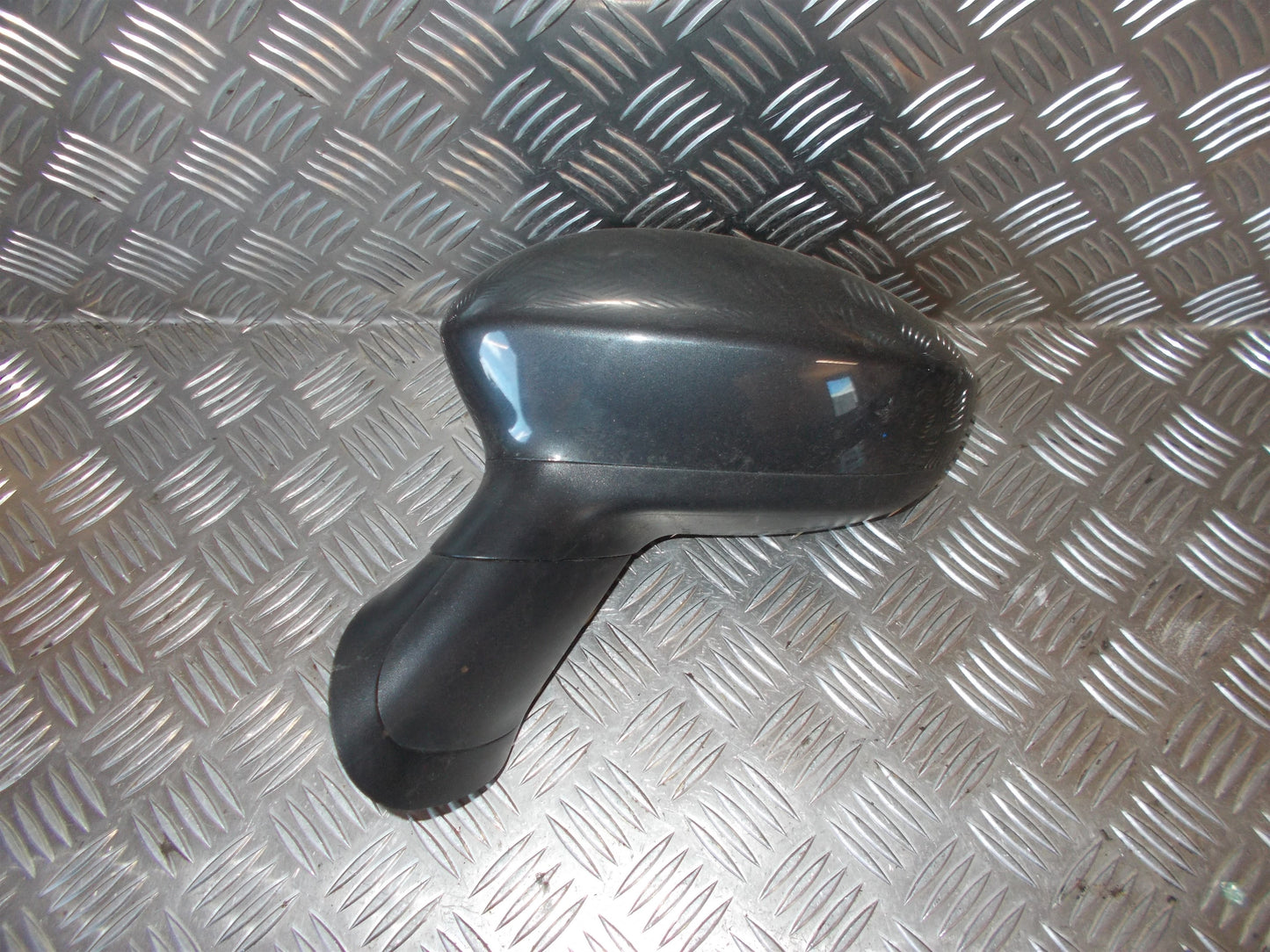 Fiat Grande Punto Sidespejl Med OEM Nr. Ophugger Fra Fiat Ophugger