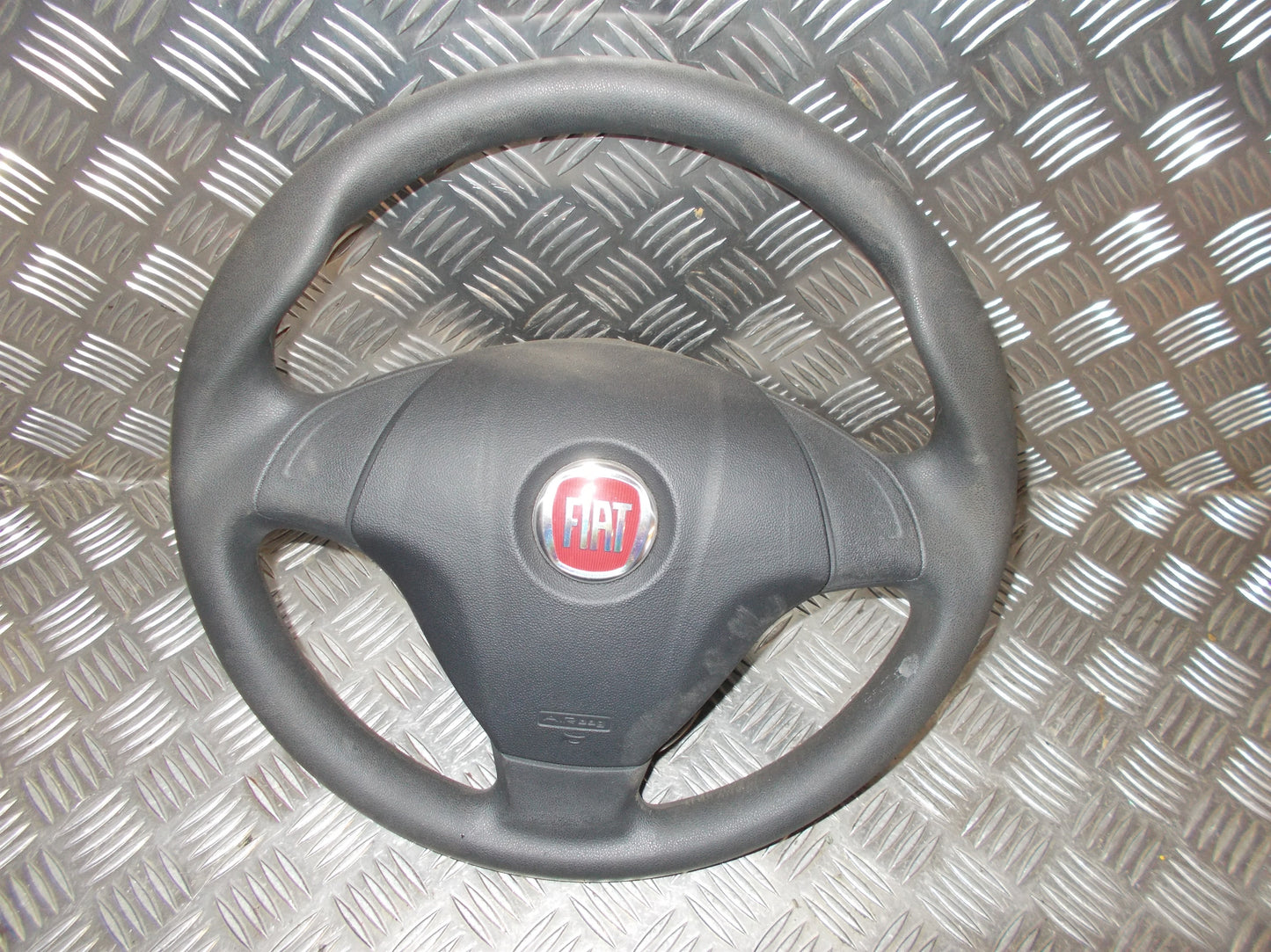 Fiat Grande Punto Rat Med OEM Nr. Ophugger Fra Fiat Ophugger