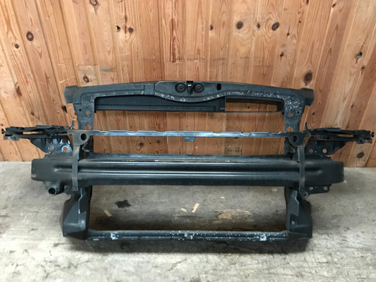 Skoda Octavia Frontkasse Med OEM Nr. 1Z0805591F Fra Skoda Ophugger