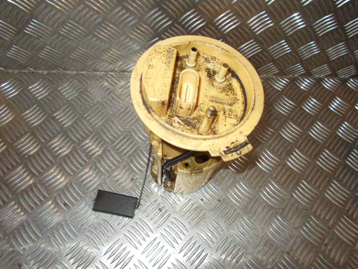 Skoda Octavia Benz/Brændstofpumpe El Med OEM Nr. 1K0919050D Fra Skoda Ophugger