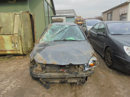 Mitsubishi Lancer Pluk-Selv-Bil Med OEM Nr. Ophugger Fra Mitsubishi Ophugger