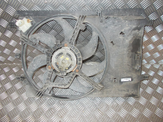 Opel Corsa D Kølerblæser El Med OEM Nr. N2987002 Fra Opel Ophugger