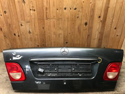 Mercedes E W210 Bagklap Med OEM Nr. Ophugger Fra Mercedes Ophugger