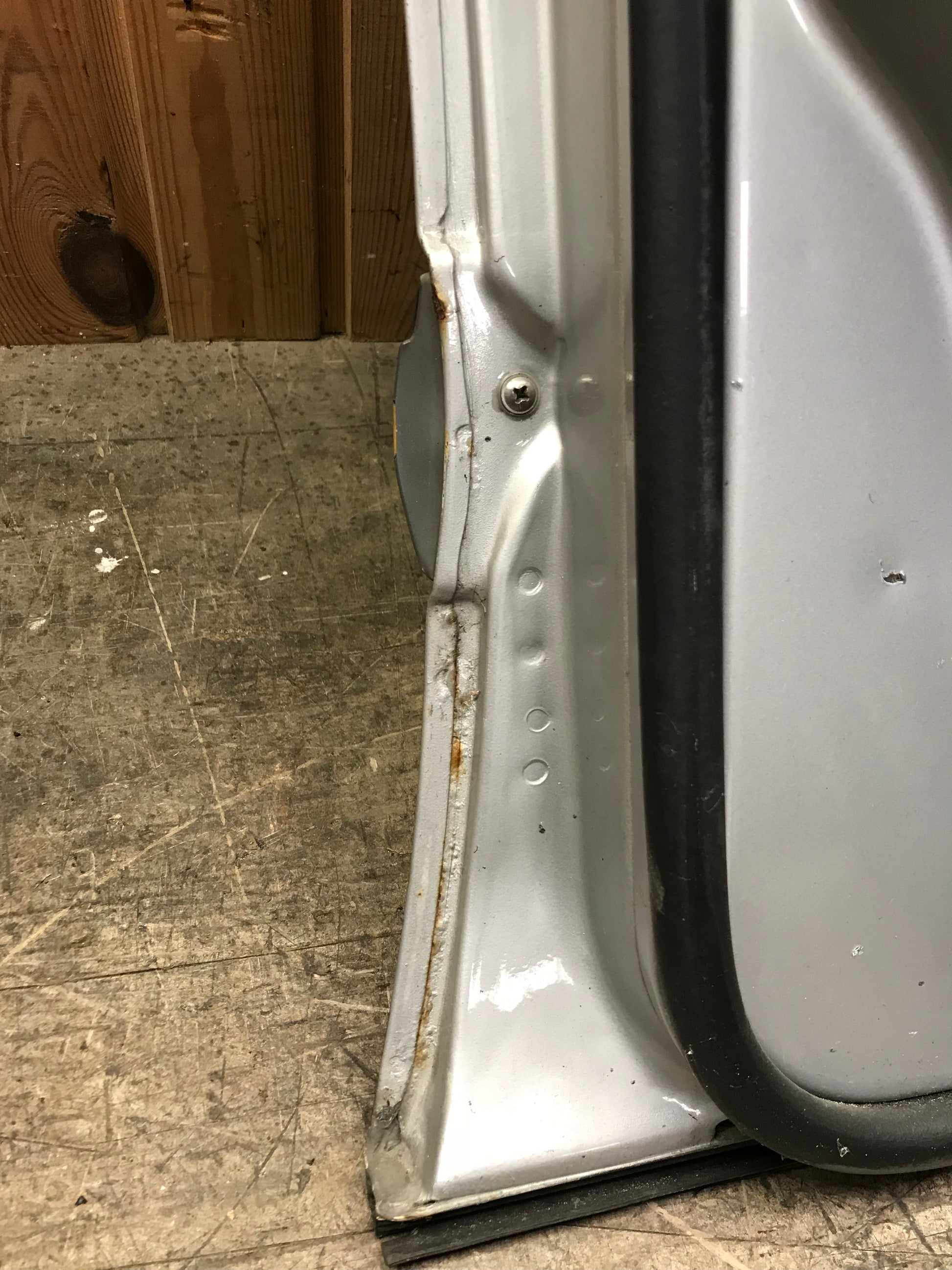 Mercedes E W210 Fordør V Med OEM Nr. Ophugger Fra Mercedes Ophugger